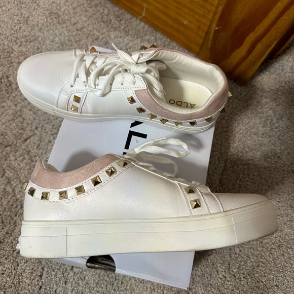 ALDO Prigolia sneaker size 7.5 in good condition - Picture 5 of 8
